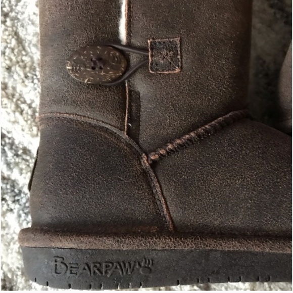 Lightweight Button Winter Boots - Picture 3 of 3